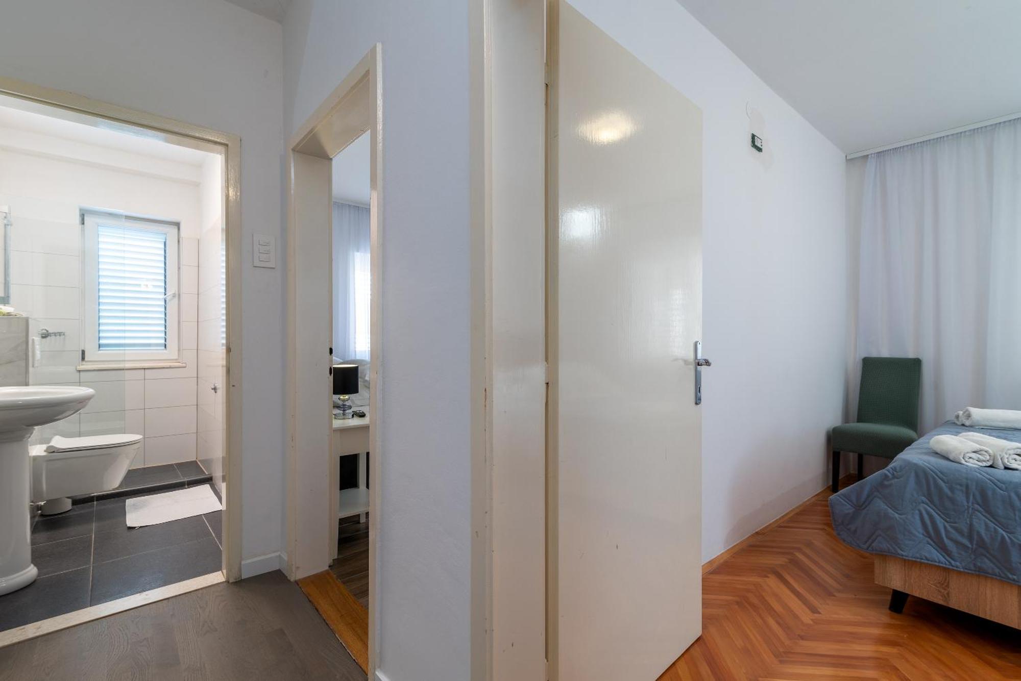 Apartmants Biocic Трогир Экстерьер фото