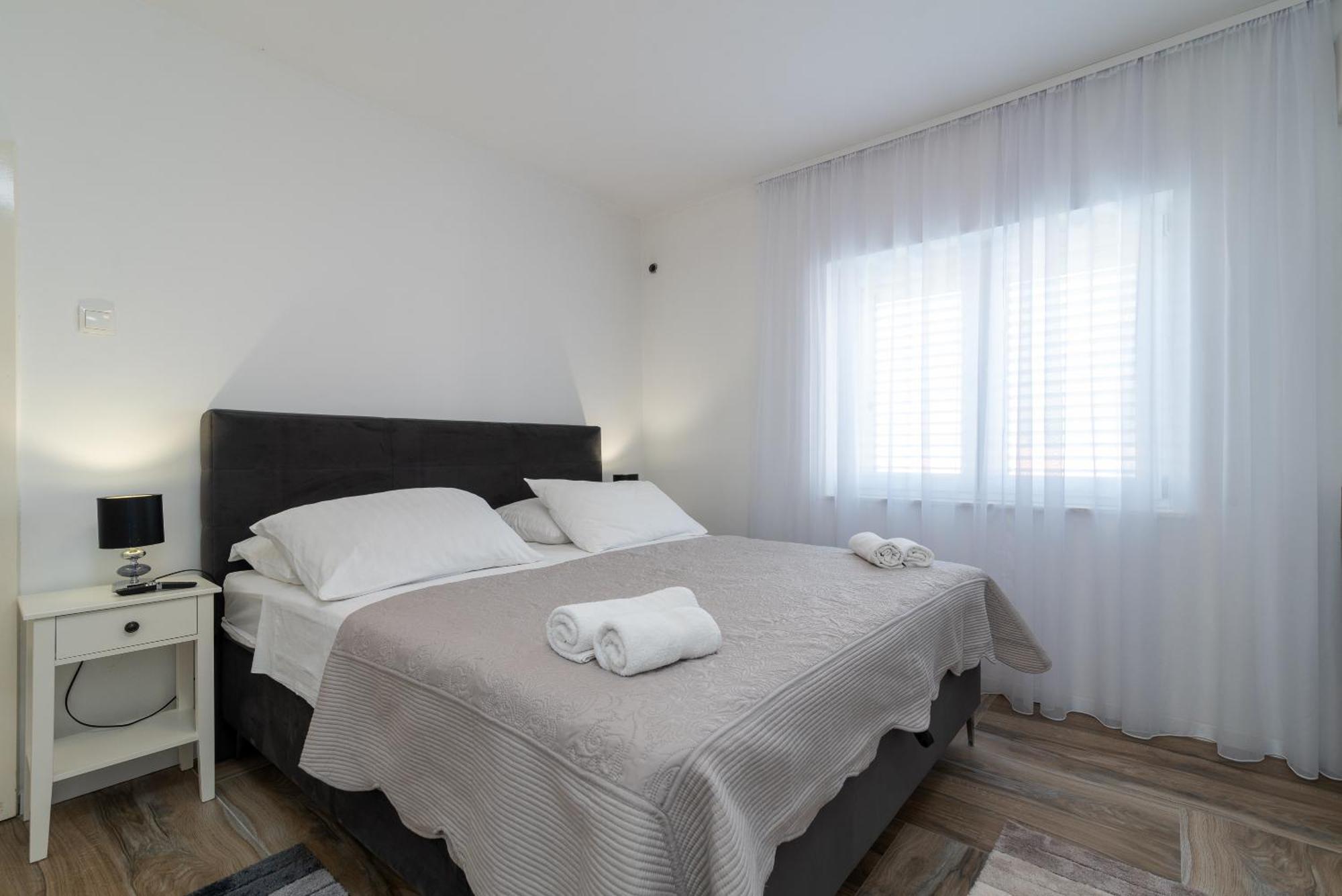 Apartmants Biocic Трогир Экстерьер фото
